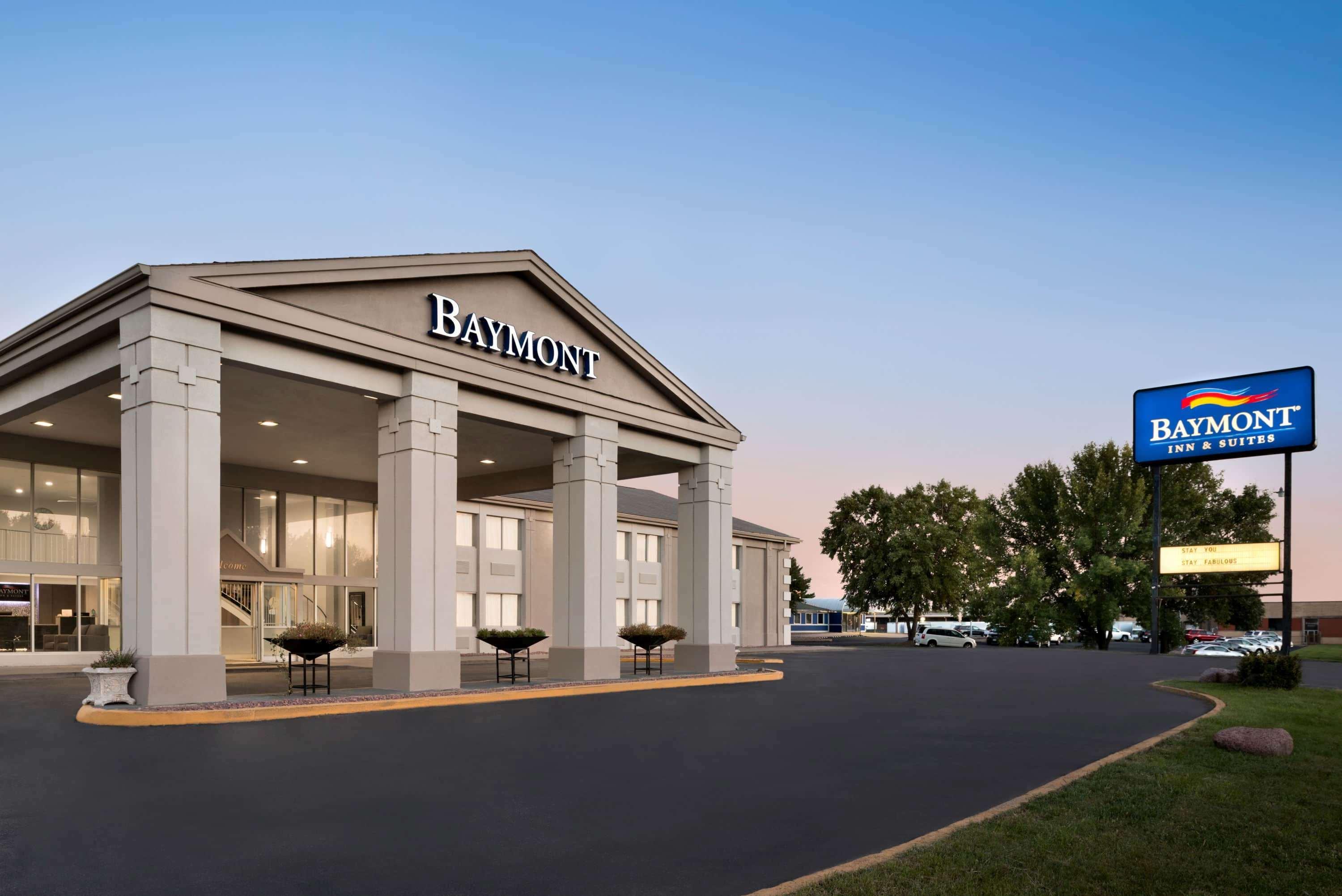 Baymont By Wyndham Des Moines North Hotel Kültér fotó